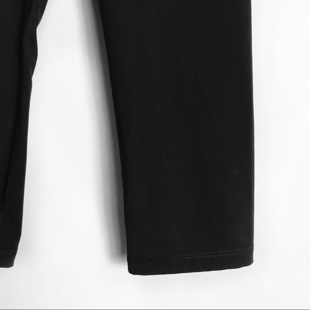 KNOCKOUT BY VICTORIA’S SECRET Black Crop Leggings - Picture 4 of 11